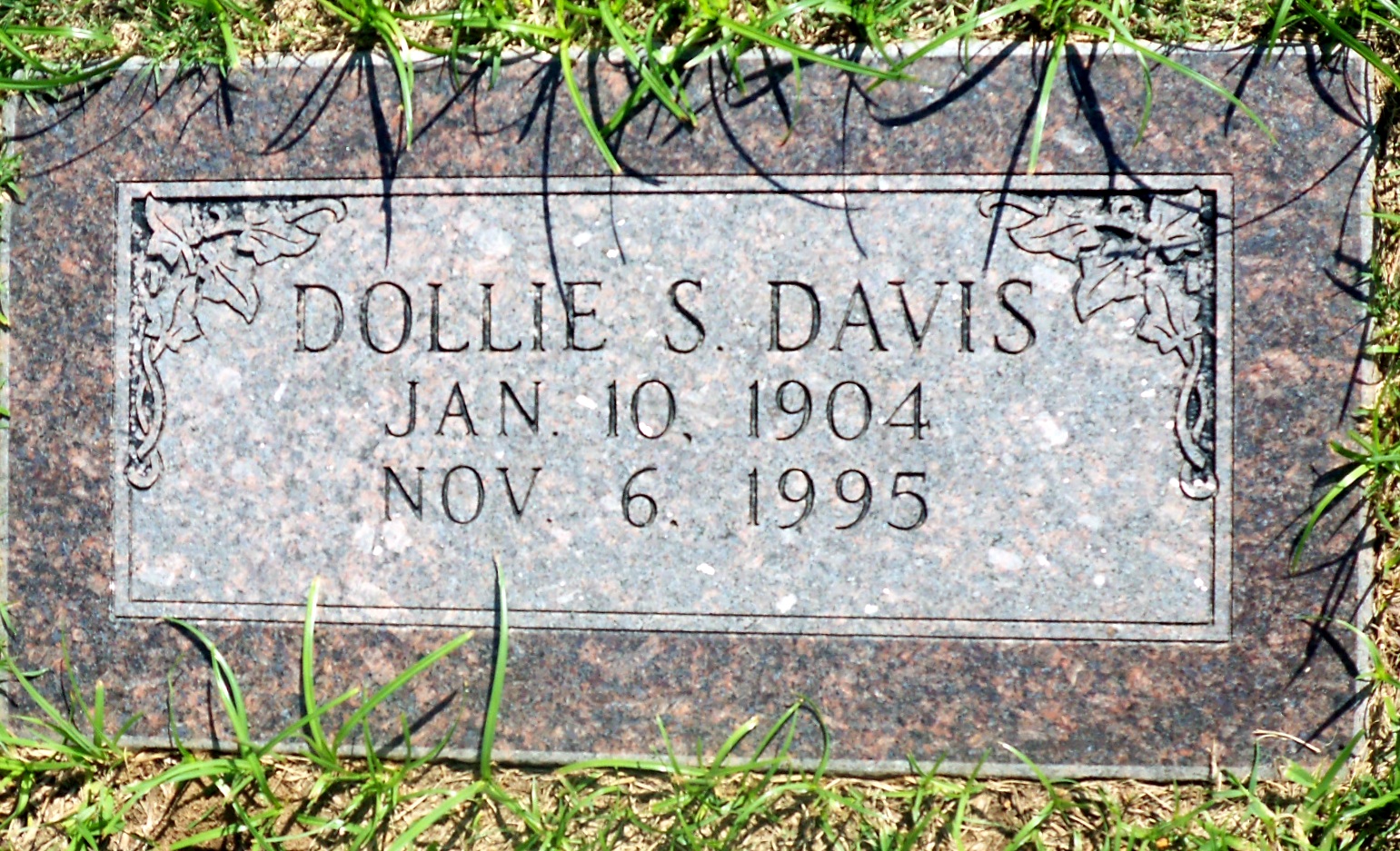 Dollie Susan Driskell Davis wife of Reese N. Davis