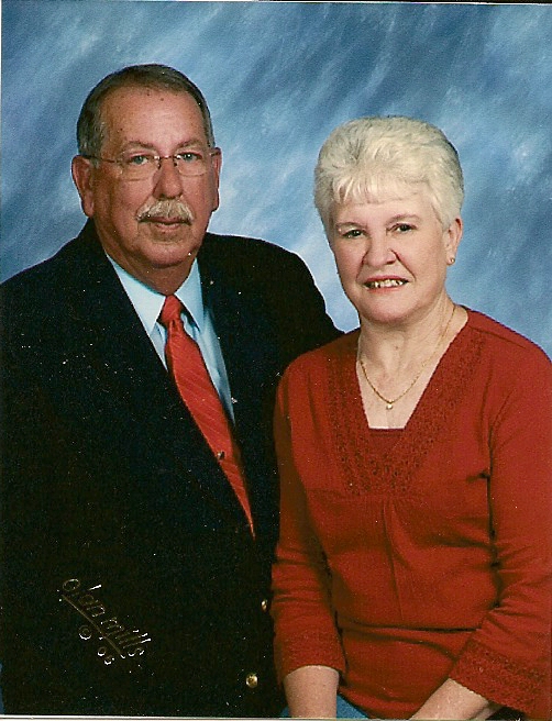 Sandra Jean (Giesecke)& husband Dale  Montgomery